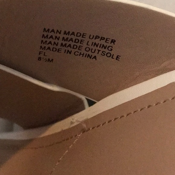 New in Box Charles David Wedges - Picture 6 of 6